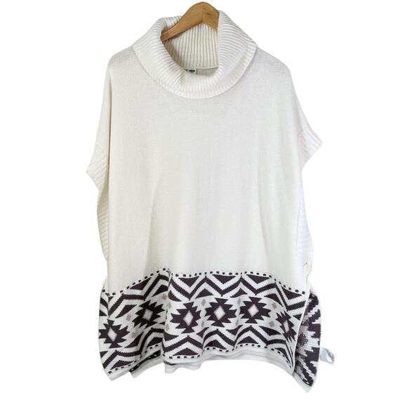 Old Navy Maternity Women's Aztec Print Poncho Sweater Size Medium Cream Gray - Picture 1 of 9